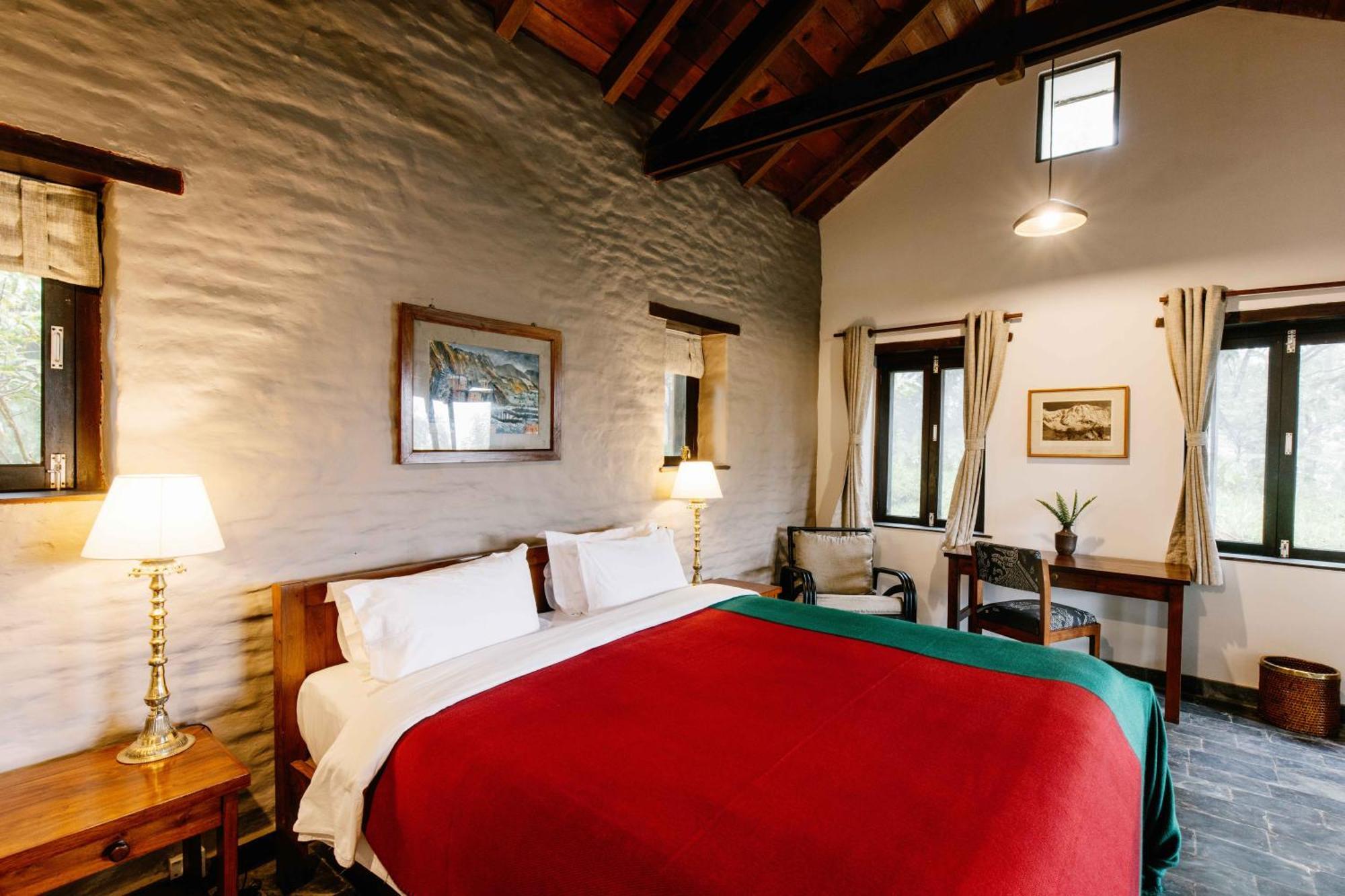 Tiger Mountain Pokhara Lodge Eksteriør billede