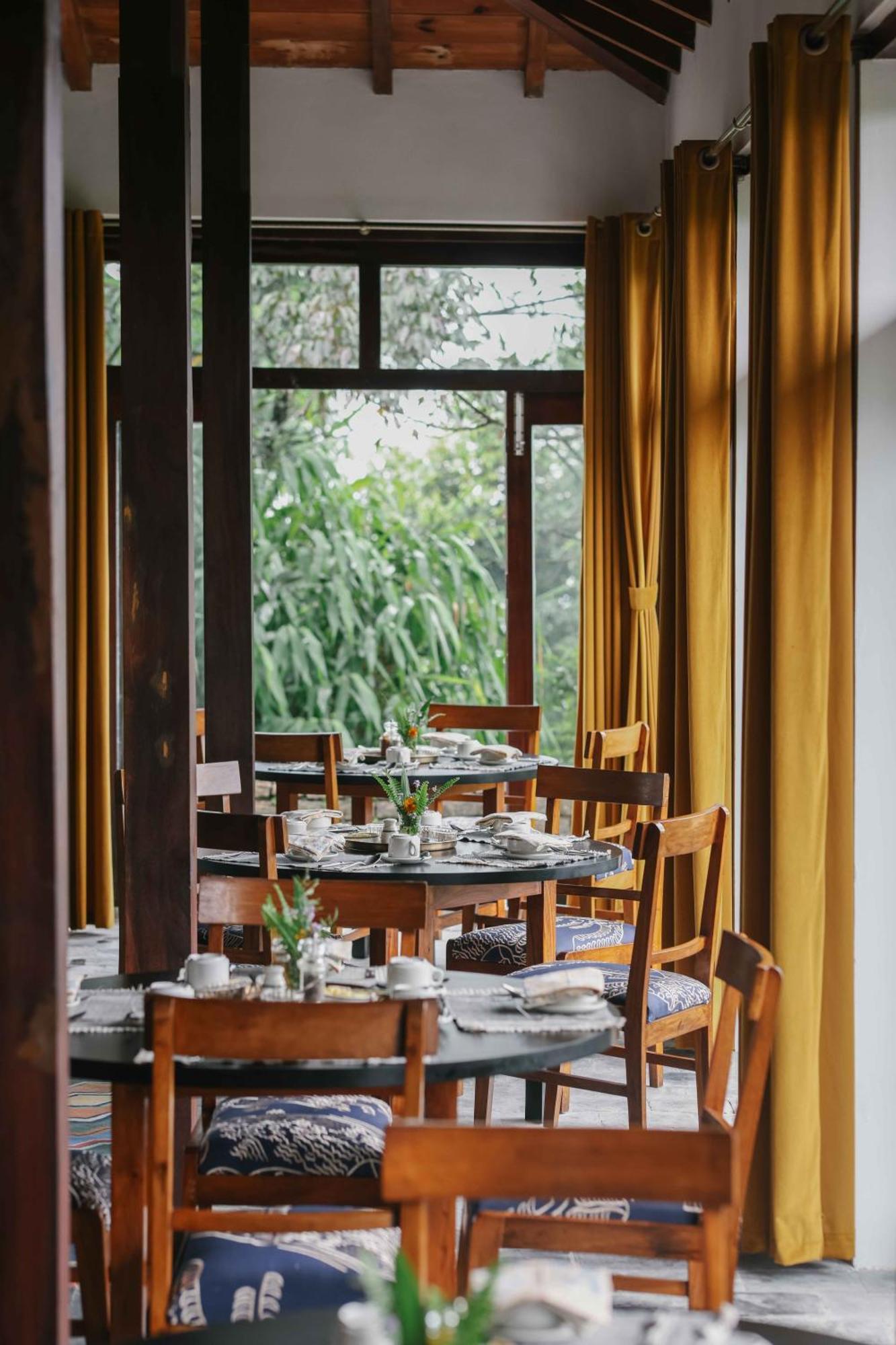Tiger Mountain Pokhara Lodge Eksteriør billede